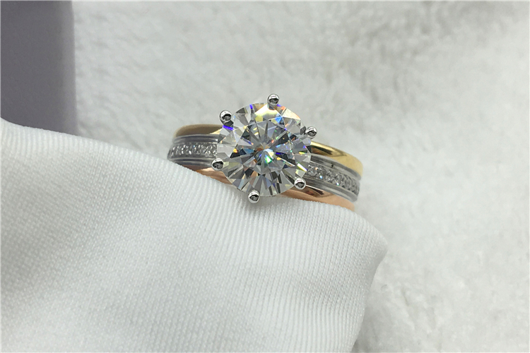 Özel Katı 18 K Au750 Sarı Beya - Moissanite Engagement Ring 1 Carat incelemesi ve fiyatı