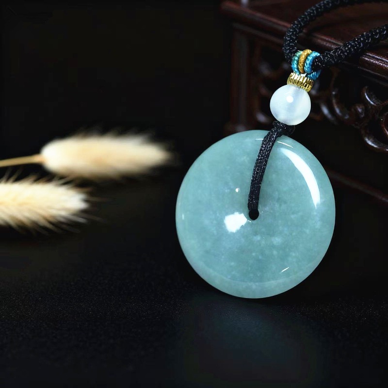 Yeni Gerçek Doğal Yeşim Donut  - Necklaces incelemesi ve fiyatı