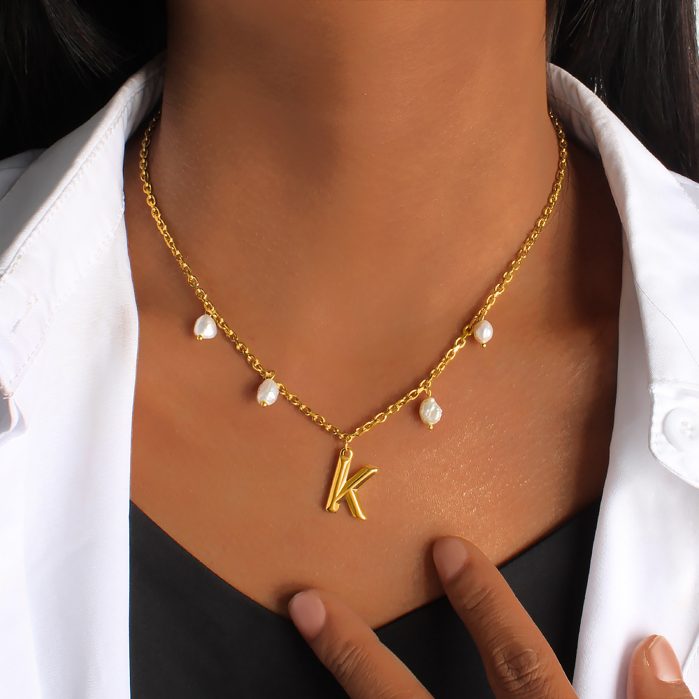 İlk Harf İncili Kolye, 18K Alt - Initial Letter Necklace 18K Gold incelemesi ve fiyatı