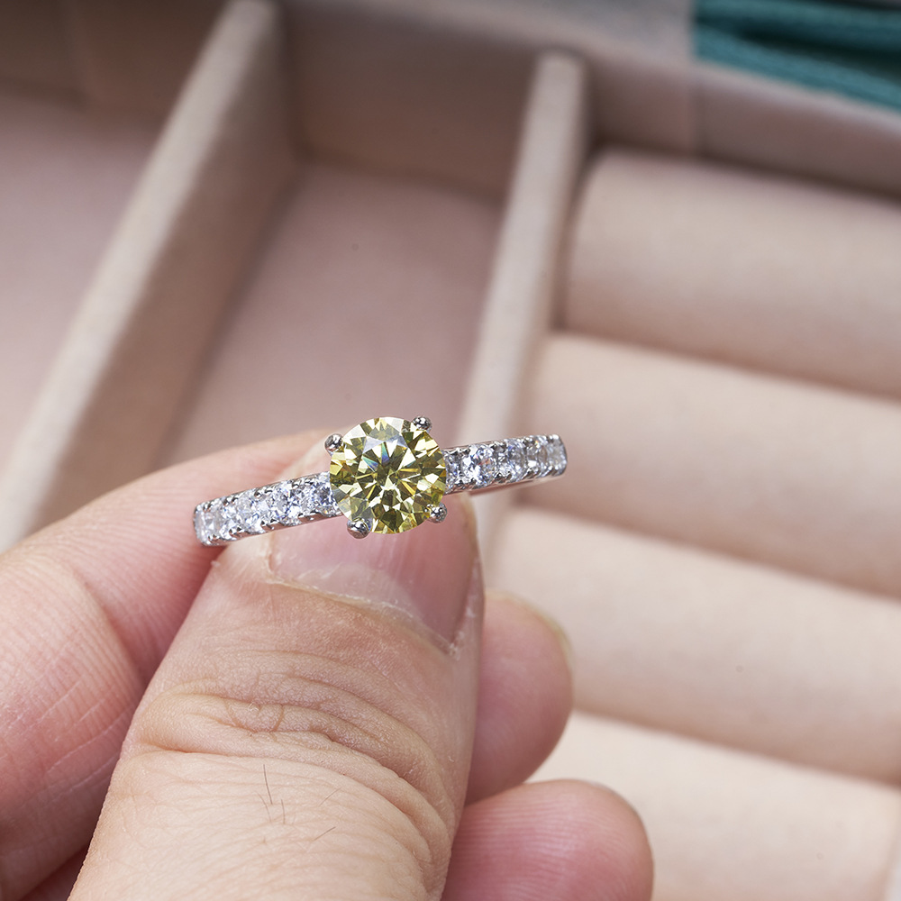 1 Karat D VVS1 Mozanit Yüzük,  - Moissanite Engagement Ring 1 Carat incelemesi ve fiyatı